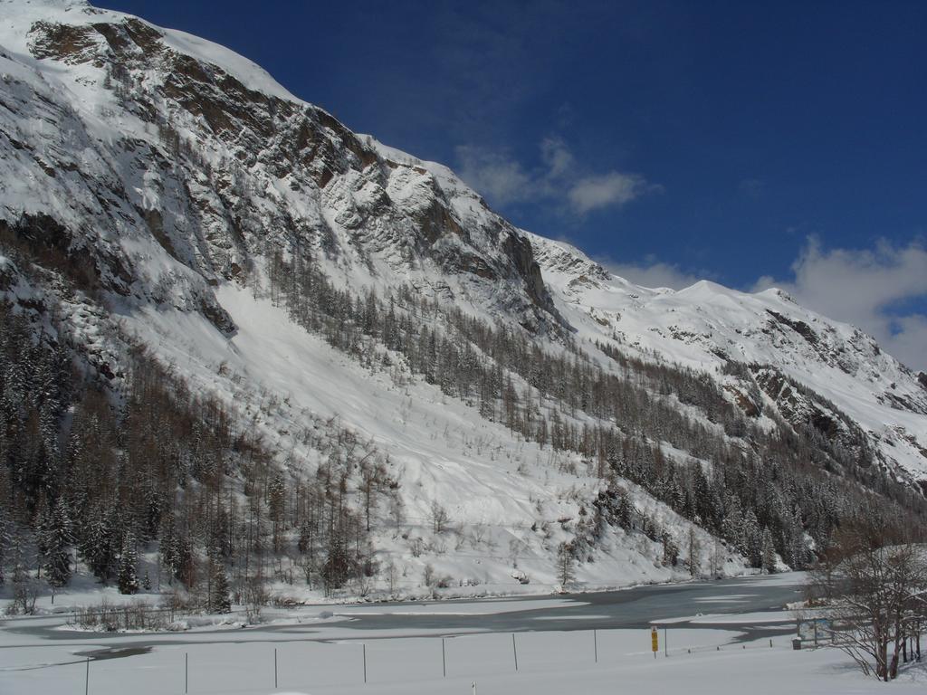 Chalet Chardons Hostel Tignes Exterior photo